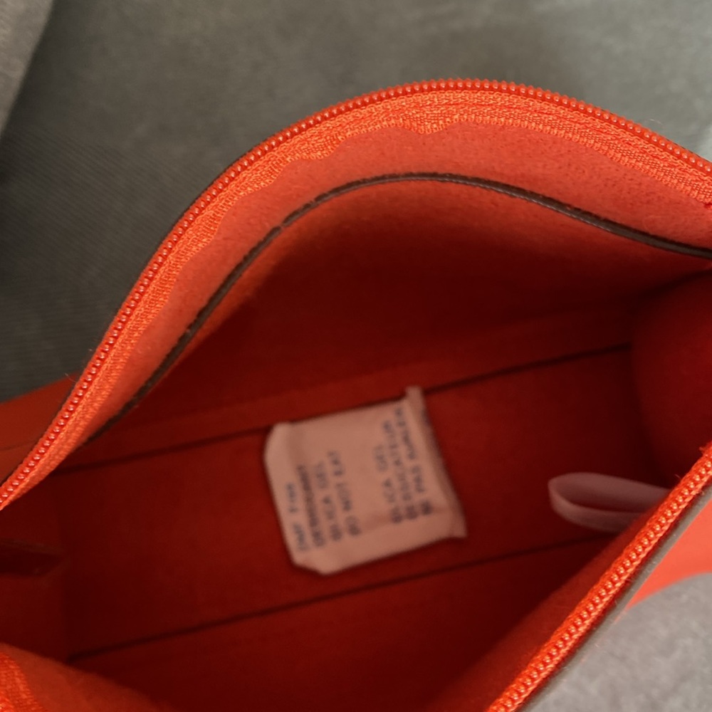 Elizabeth Arden makeup bag NWT - Picture 16 of 16